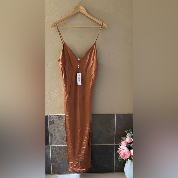 NWT L'AGENCE Jodie Silk Slip Dress In Dusty Rose Size 10 - Picture 2 of 11